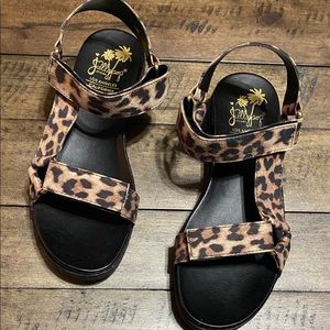 Women’s Jellypop Sandals - Size 7.5